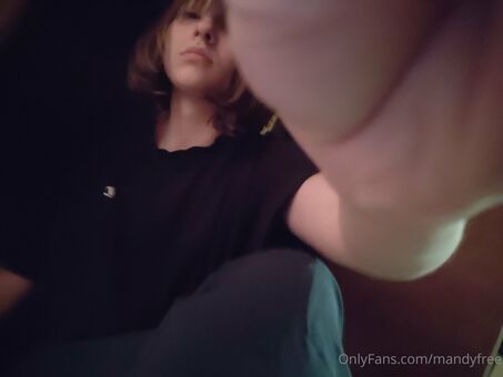 mandyfree Голі Зливи OnlyFans Фото 5