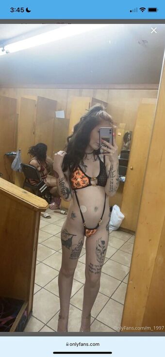 Marceline Голі Зливи OnlyFans Фото 11