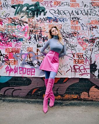 Margo Голі Зливи OnlyFans Фото 9