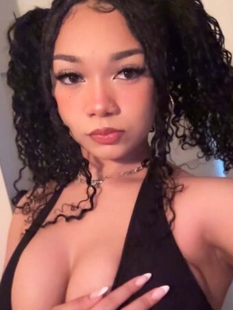mariiiisel Голі Зливи OnlyFans Фото 121