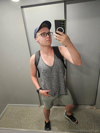 markkaczynski Голі Зливи OnlyFans Фото 39
