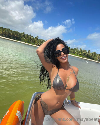 mayabeats Голі Зливи OnlyFans Фото 7