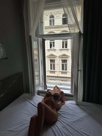 Mayfusha Голі Зливи OnlyFans Фото 22