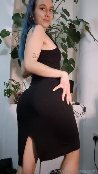 medroxy Голі Зливи OnlyFans Фото 10