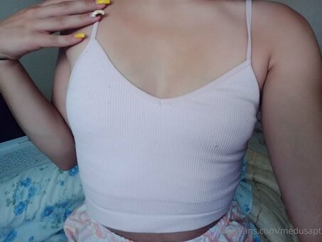 medusapt Голі Зливи OnlyFans Фото 19