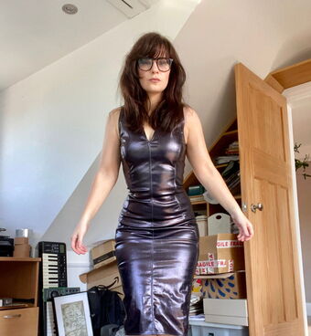 Meemo Comma Голі Зливи OnlyFans Фото 14