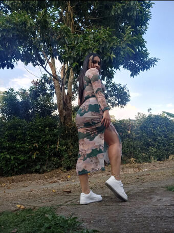 Megan_FE