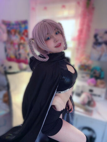 meikasama Голі Зливи OnlyFans Фото 277