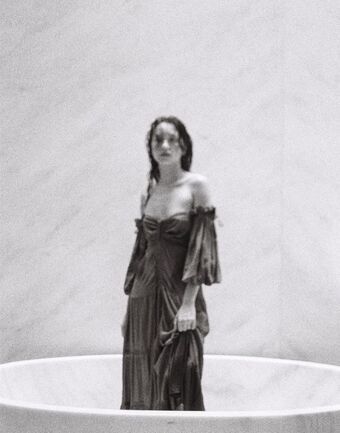 Melanie Jarnson Голі Зливи OnlyFans Фото 6