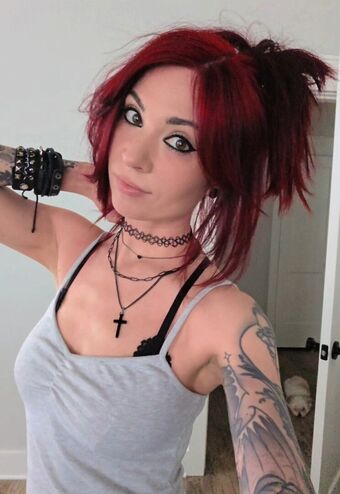 MelonieMac Голі Зливи OnlyFans Фото 252