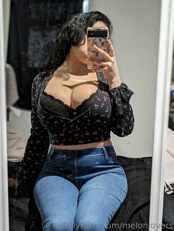 melonlovers Голі Зливи OnlyFans Фото 10