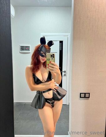 merce_sweet Голі Зливи OnlyFans Фото 20