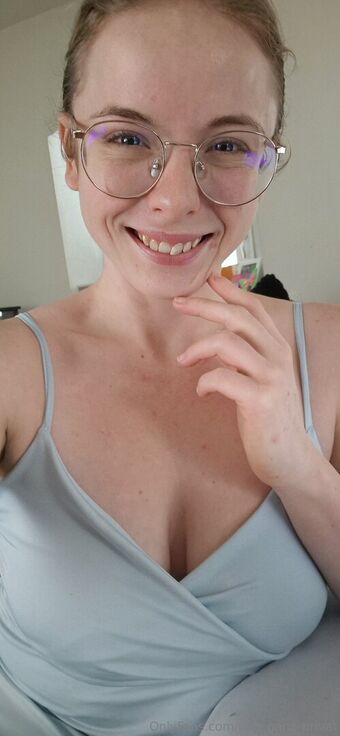 mia_ganz_privat Голі Зливи OnlyFans Фото 24