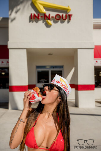 Mia Khalifa