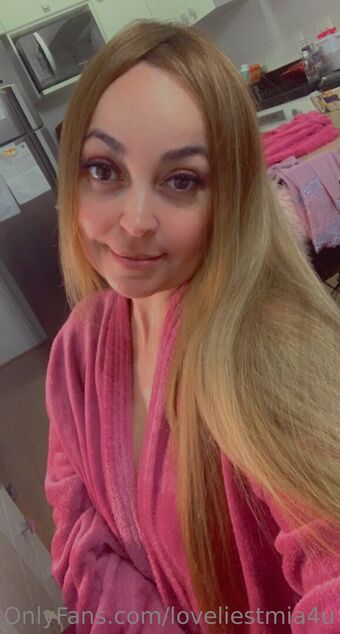 miampossible69 Голі Зливи OnlyFans Фото 20