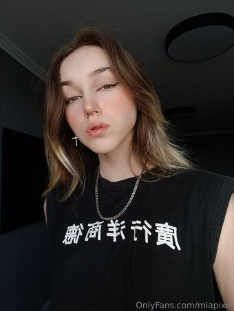miapixel Голі Зливи OnlyFans Фото 6