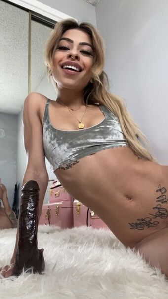 miascreams Голі Зливи OnlyFans Фото 13