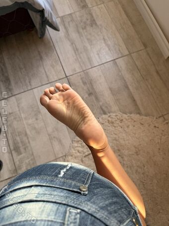 micca9993 Голі Зливи OnlyFans Фото 8