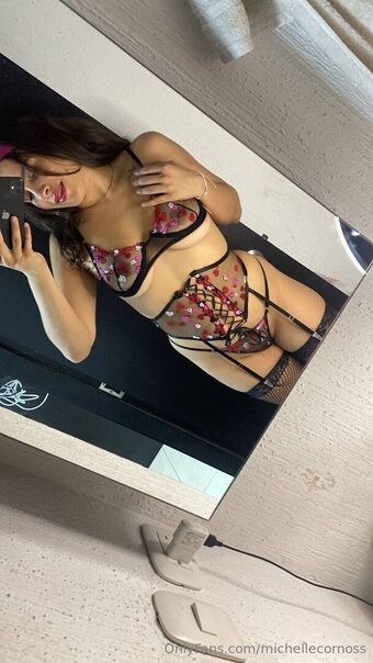 michellecornoss