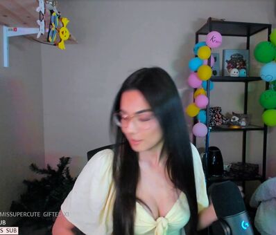 MichelleR Голі Зливи OnlyFans Фото 38
