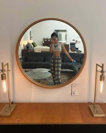 Middle Eastern Queen