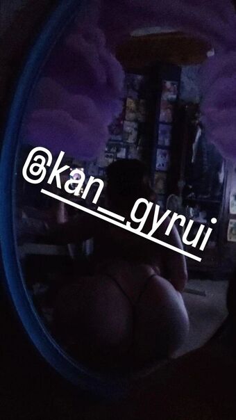 Midori Голі Зливи OnlyFans Фото 5