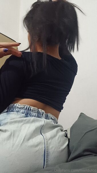 mieldulco Голі Зливи OnlyFans Фото 3