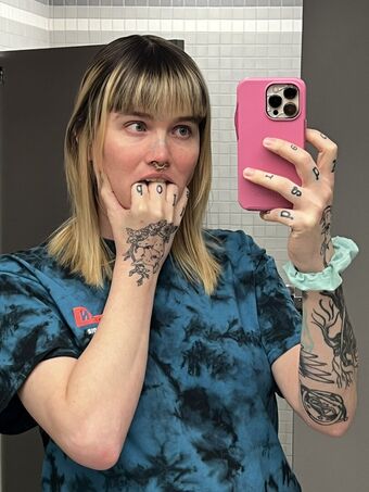 milfmoder Голі Зливи OnlyFans Фото 14