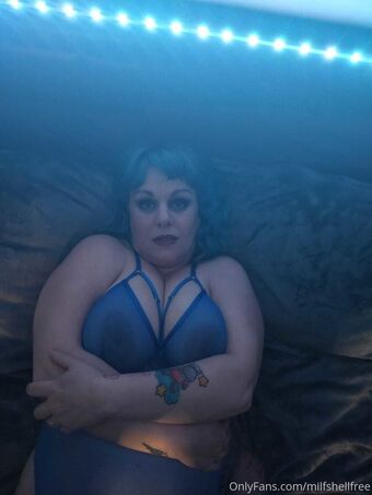 milfshellfree Голі Зливи OnlyFans Фото 4