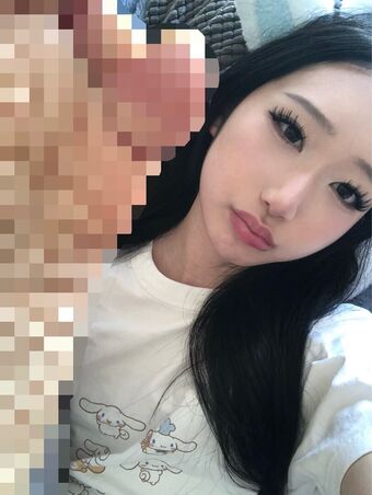 mina Голі Зливи OnlyFans Фото 16
