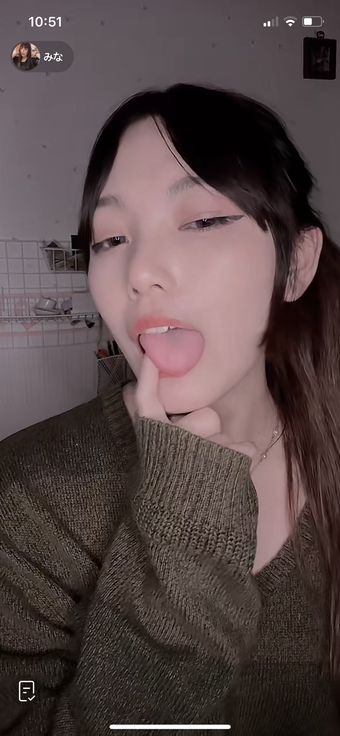 Minachan Голі Зливи OnlyFans Фото 8