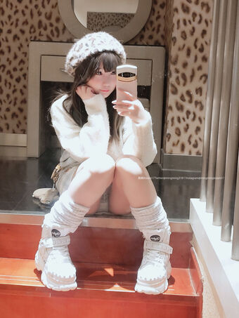 mingmingkizami Голі Зливи OnlyFans Фото 51