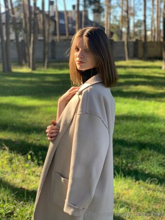 mini_dashunka Голі Зливи OnlyFans Фото 6