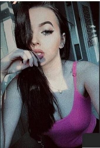 Miodmalinkax Голі Зливи OnlyFans Фото 1