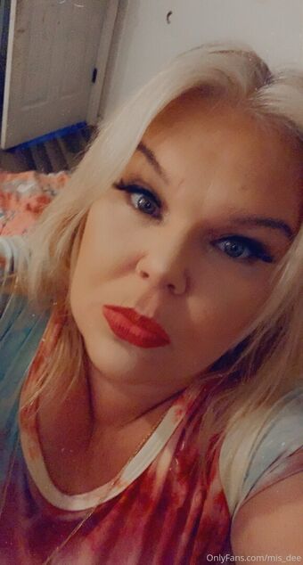 mis_dee Голі Зливи OnlyFans Фото 11