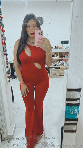 missdaphne Голі Зливи OnlyFans Фото 11