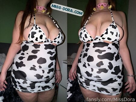 MissDora Голі Зливи OnlyFans Фото 25