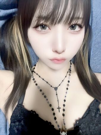 Mitwun Голі Зливи OnlyFans Фото 4