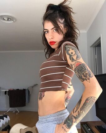 mividapocha Голі Зливи OnlyFans Фото 7