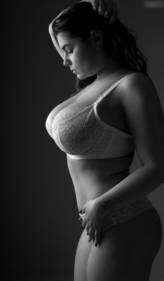 mo0ny Голі Зливи OnlyFans Фото 14