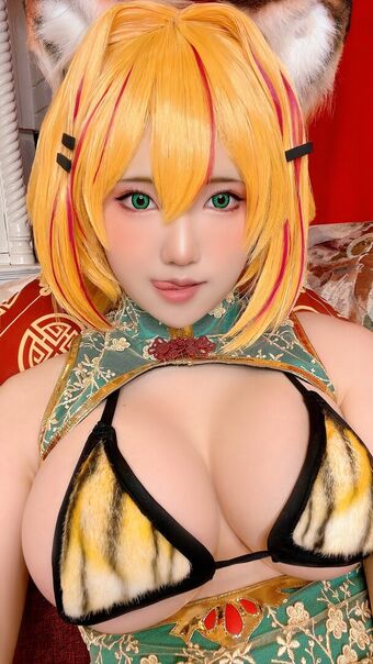 Moii もい Голі Зливи OnlyFans Фото 3