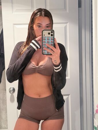 mole Голі Зливи OnlyFans Фото 40