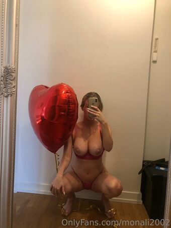 monali2002 Голі Зливи OnlyFans Фото 35