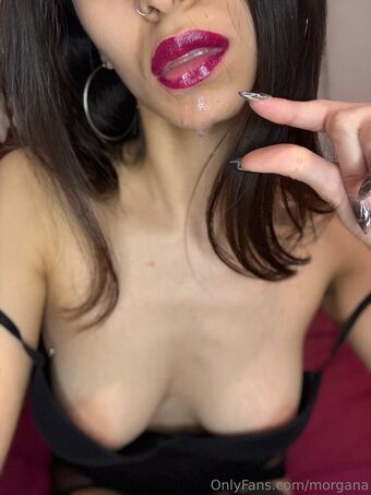 Morgana Голі Зливи OnlyFans Фото 39