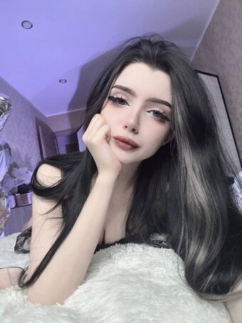 morphilina Голі Зливи OnlyFans Фото 21