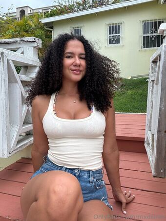 mxdsiren Голі Зливи OnlyFans Фото 44