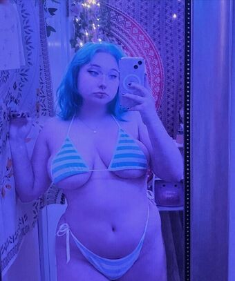 mxwuni Голі Зливи OnlyFans Фото 16