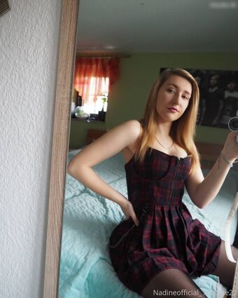 nadine22