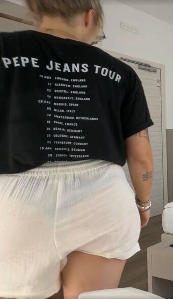 Naguura Голі Зливи OnlyFans Фото 13