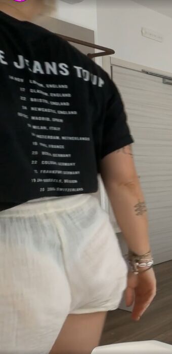 Naguura Голі Зливи OnlyFans Фото 14